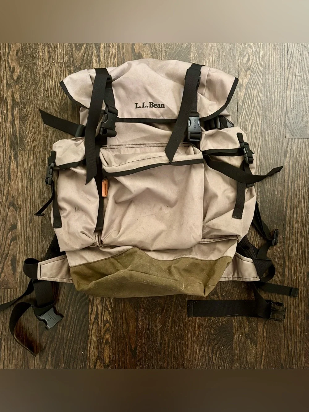 Vintage LL Bean Continental Backpack Rucksack Tan Hiking Camping